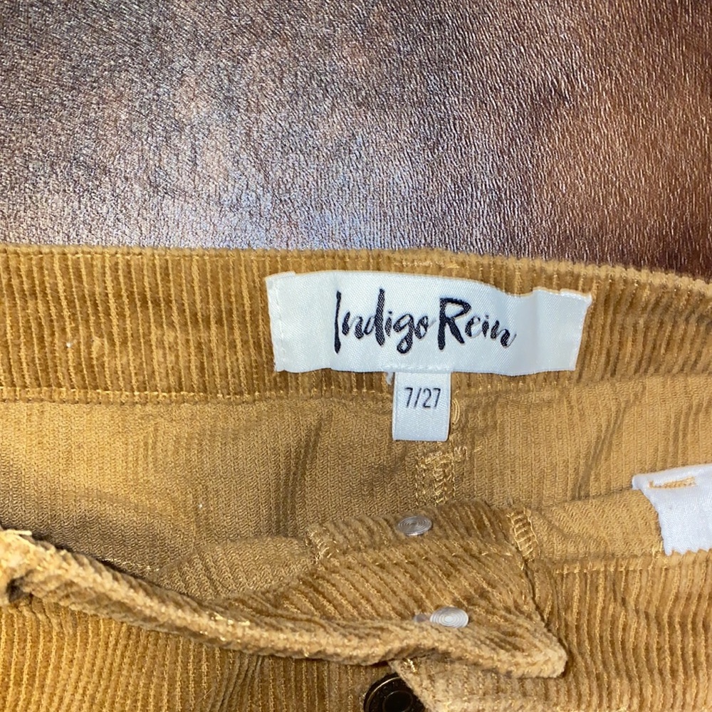 🪿Brown Corduroy Button up skirt! - Picture 6 of 8